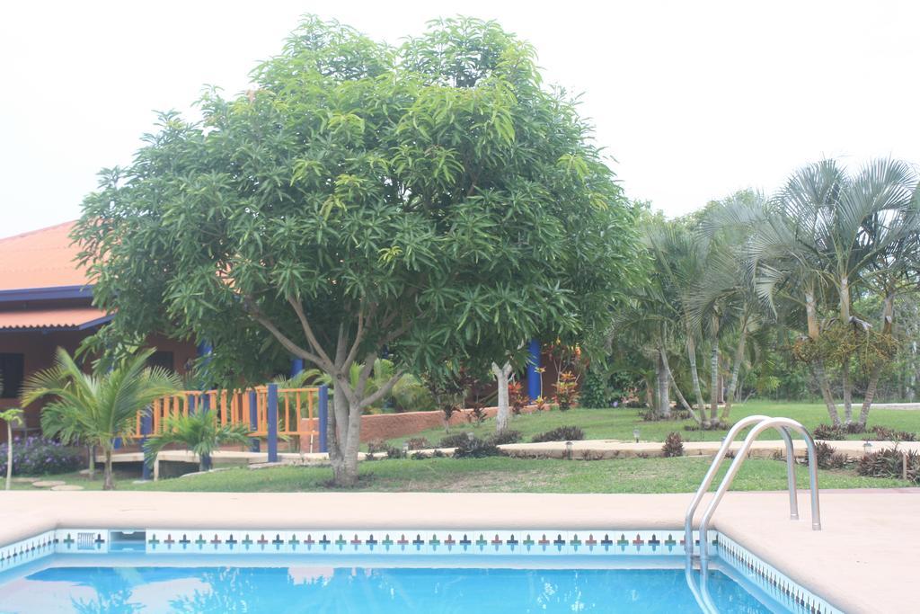 לינה וארוחת בוקר Pedasi Province Of Los Santos Hacienda Dona Carmen חדר תמונה